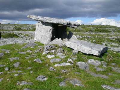 Der Poulnabrone Dolmen